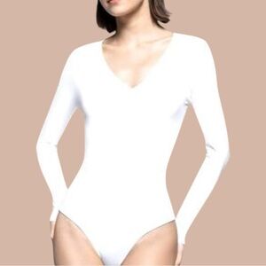 NEW Urban Social Bodysuit V Neck Size Medium